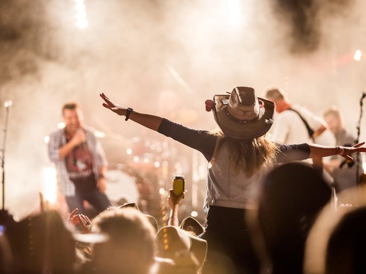 Siding 16 Lodge | Wetaskiwin | 6