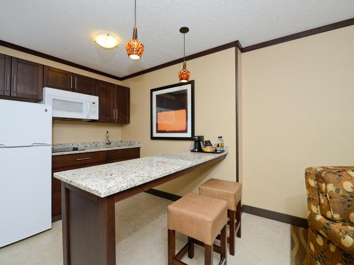 Siding 16 Lodge | Wetaskiwin | 16