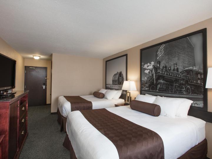 Siding 16 Lodge | Wetaskiwin | 2